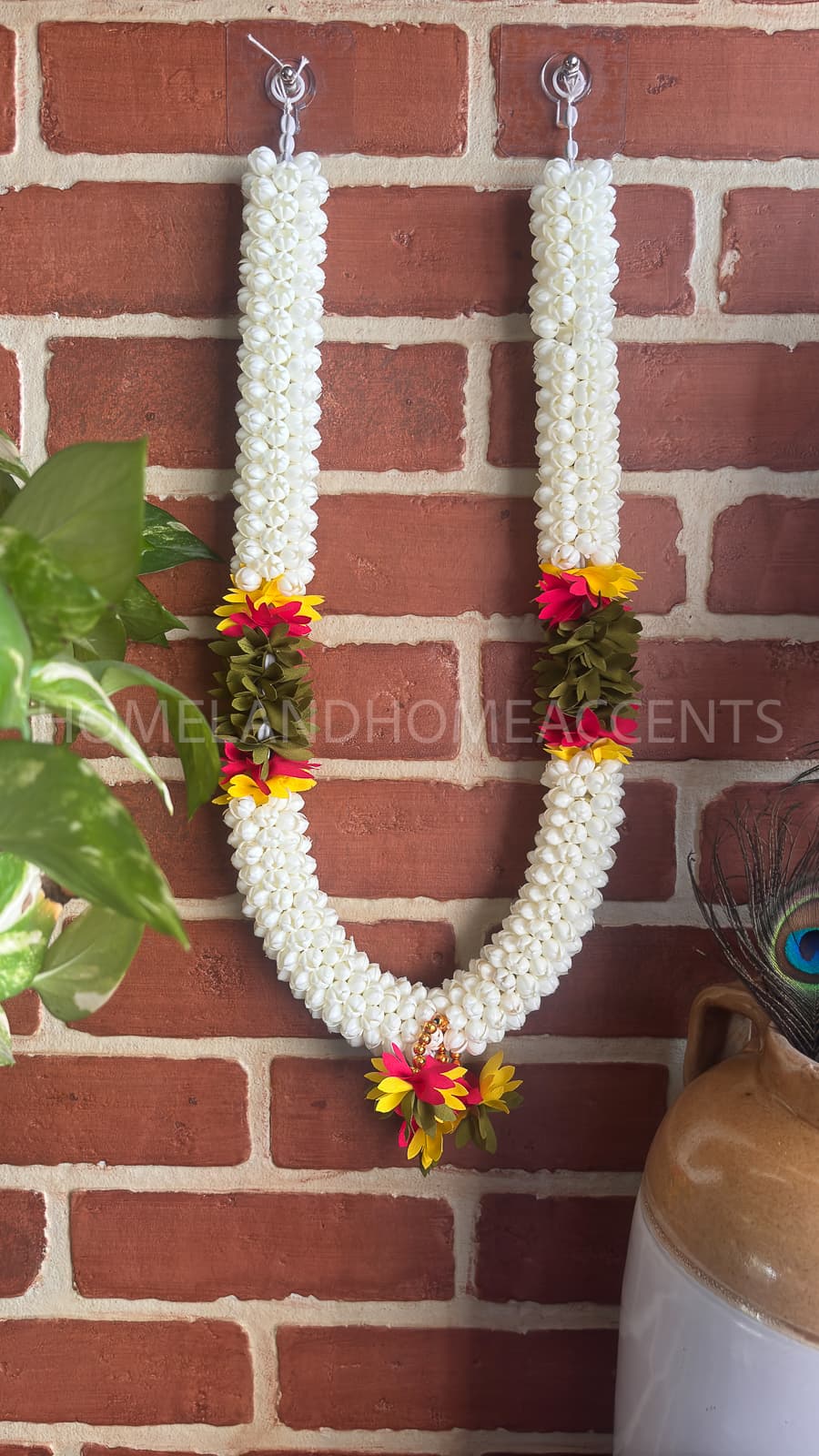 Malli Maalai/Garland Multicolour