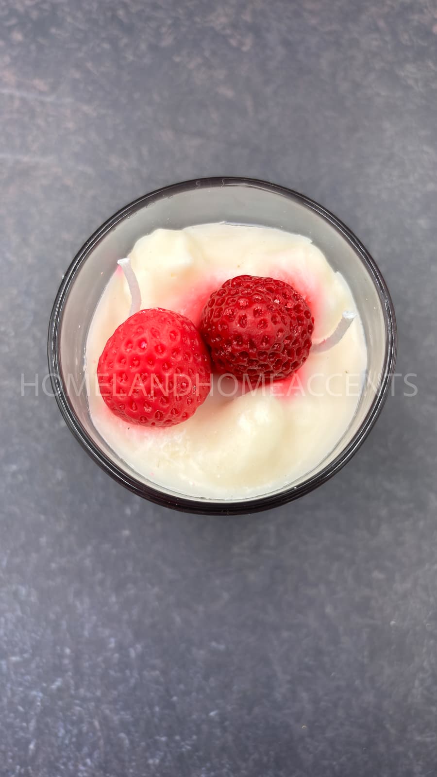 Organic Soy Wax Candle - With Stawberry